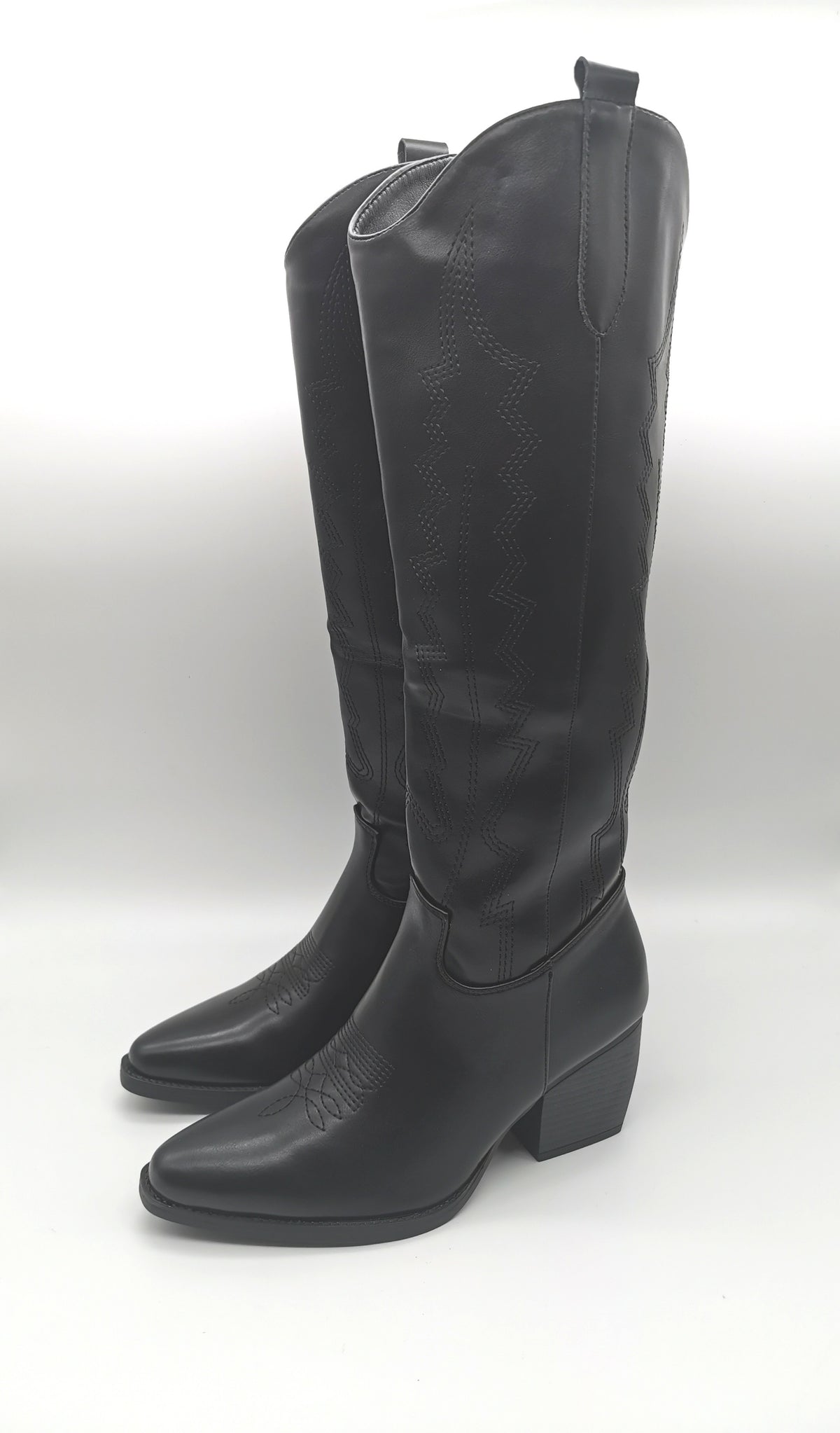 Stiefel im Western-Style in Schwarz